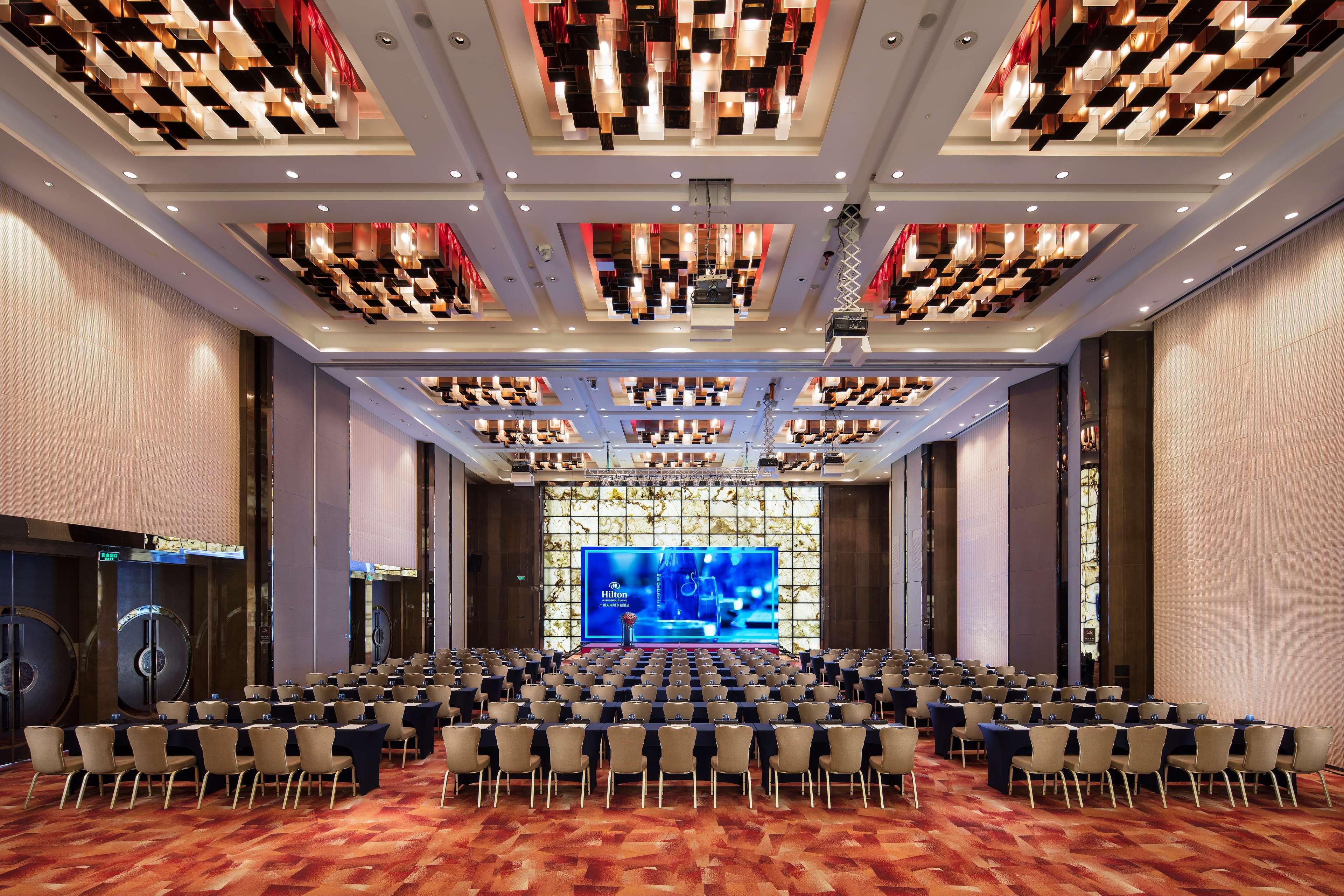 Hilton Guangzhou Tianhe Hotel Ngoại thất bức ảnh The Grand Ballroom