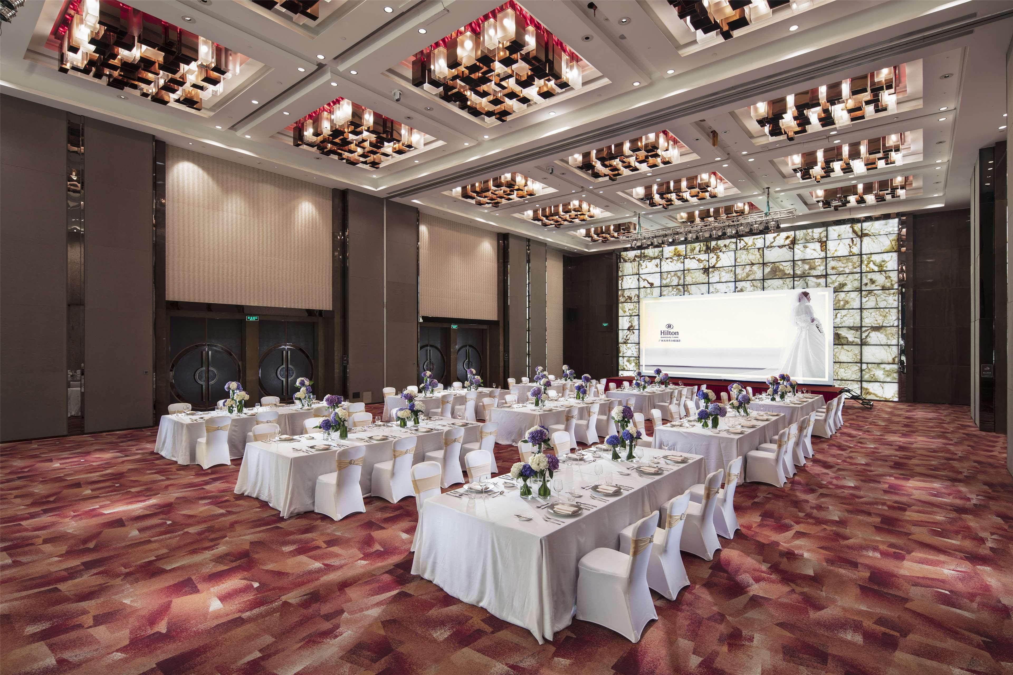 Hilton Guangzhou Tianhe Hotel Ngoại thất bức ảnh The Grand Ballroom