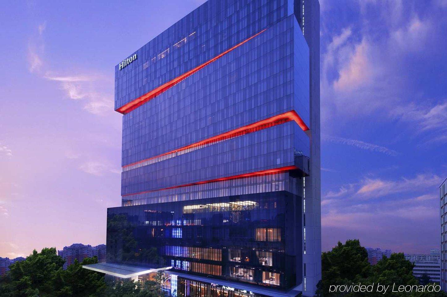 Hilton Guangzhou Tianhe Hotel Ngoại thất bức ảnh The hotel in 2016